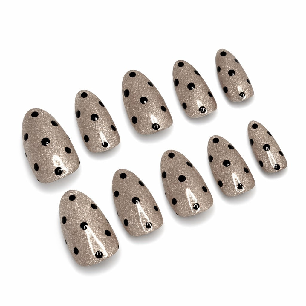 Polka Dot Cat-Eye Press-On Set (Short Almond)